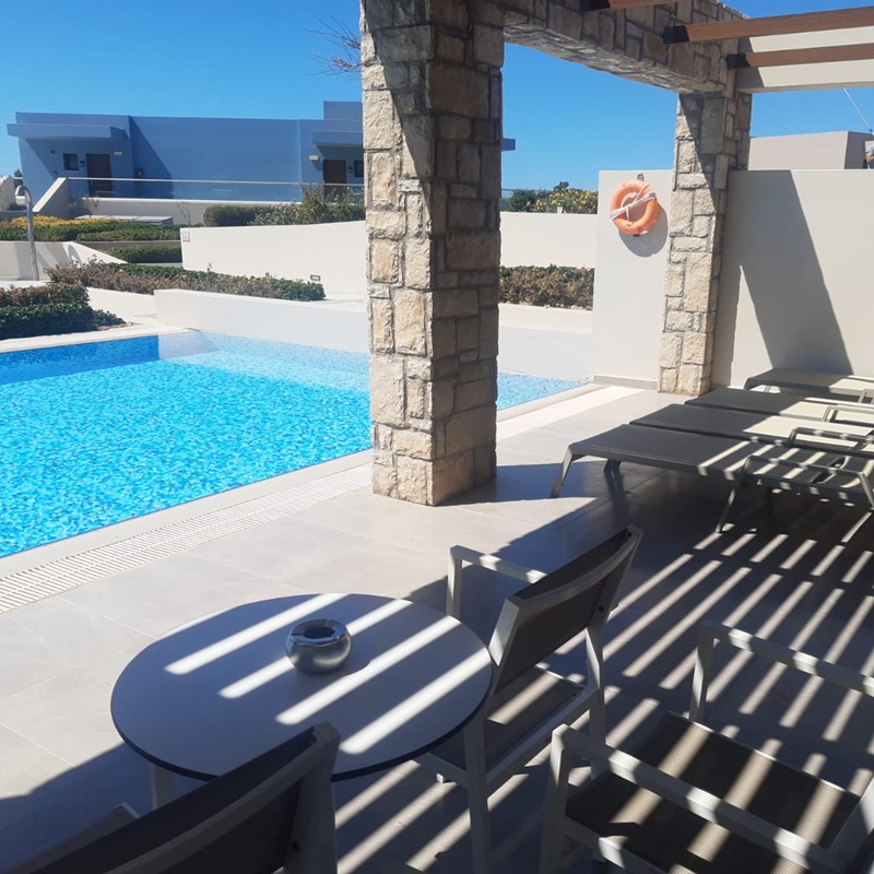 Zimmer mit Sharing Pool im Blue Lagoon Village